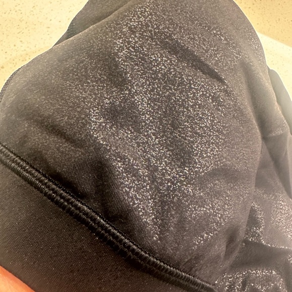 Lululemon bra in black with detail size 2 - Picture 3 of 5